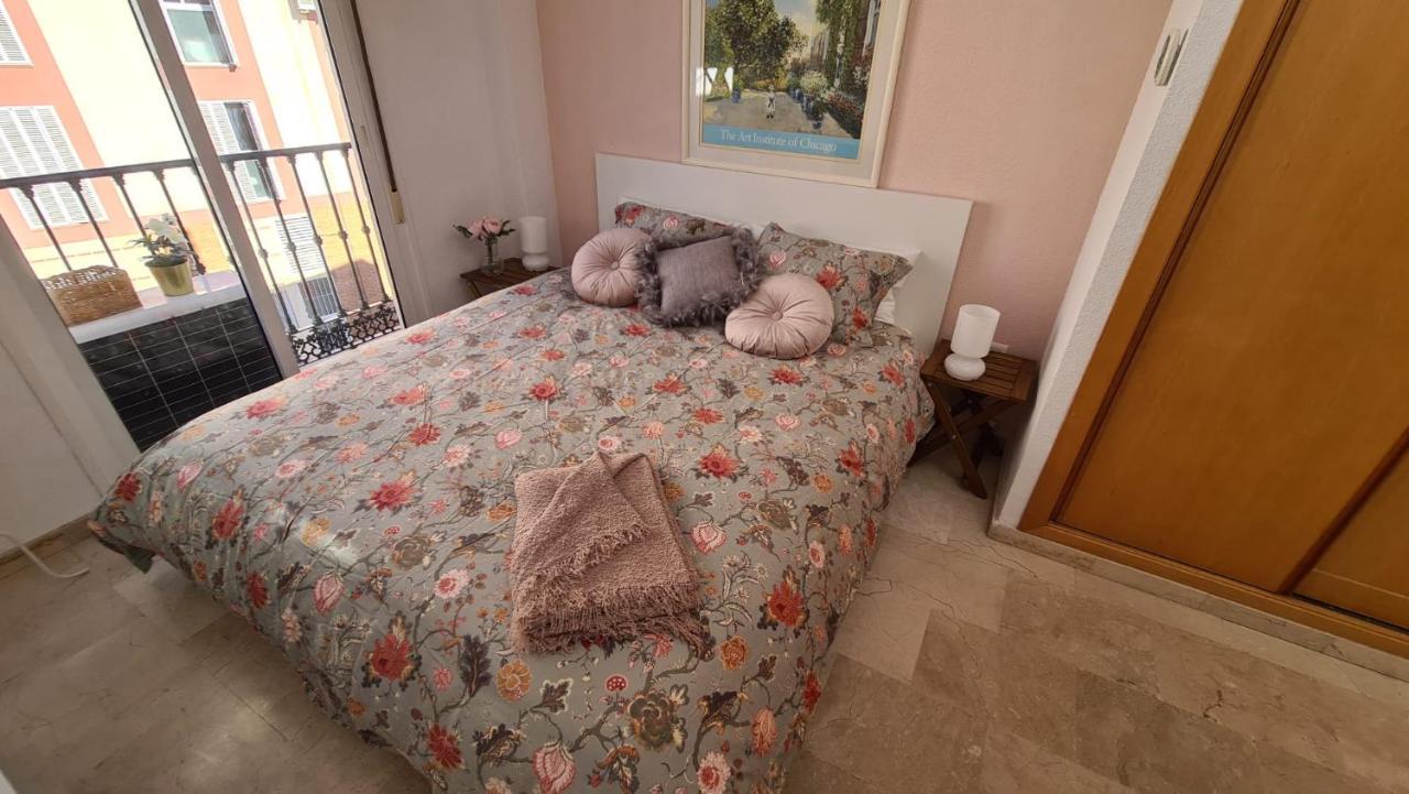 Penthouse With Solarium In The Center Of Malaga-Atico Con Solarium En El Centro De Malaga Apartamento Exterior foto